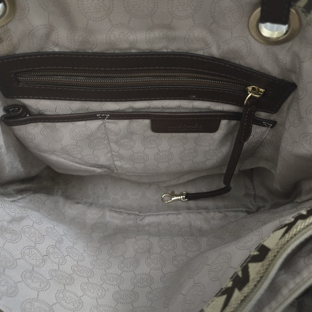 Michael Kors Brown Signature Jet Set Tote Shoulder Bag - Picture 6 of 6